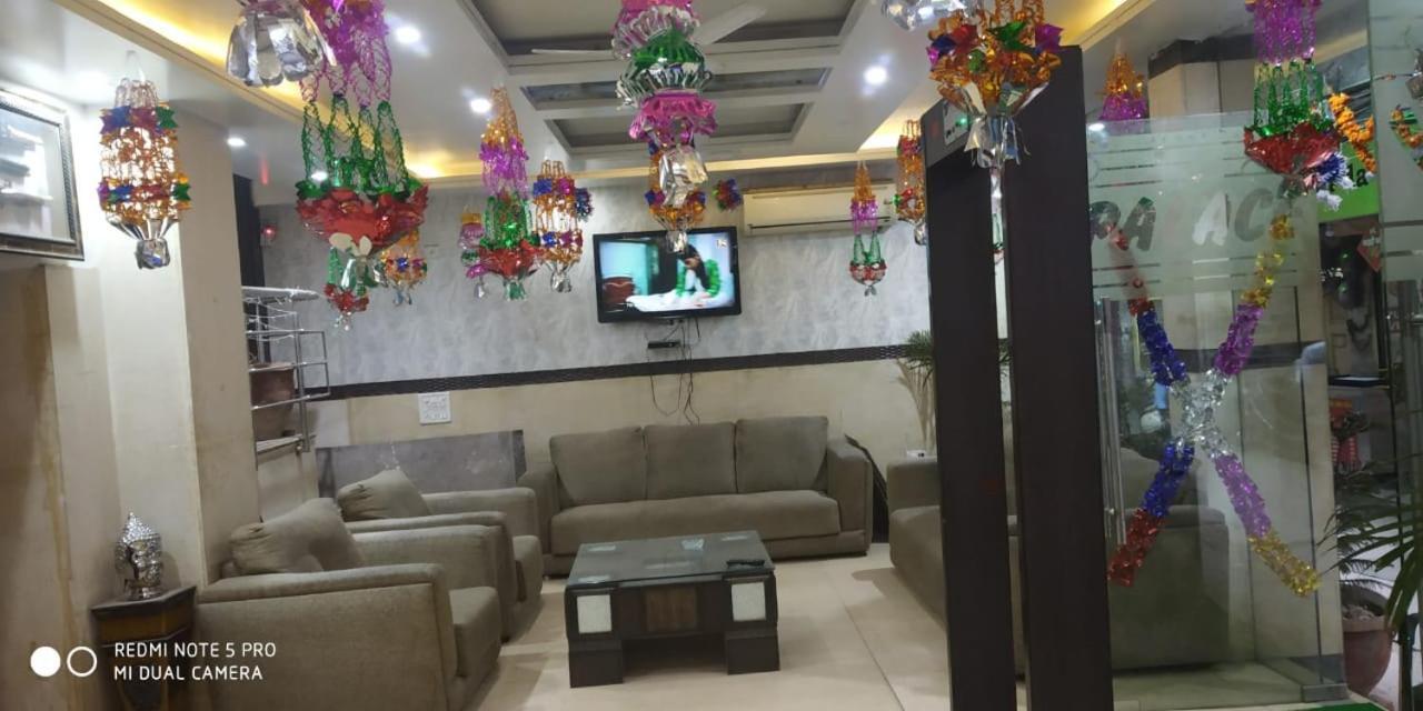 Adb Rooms Udhav Palace New Delhi Extérieur photo