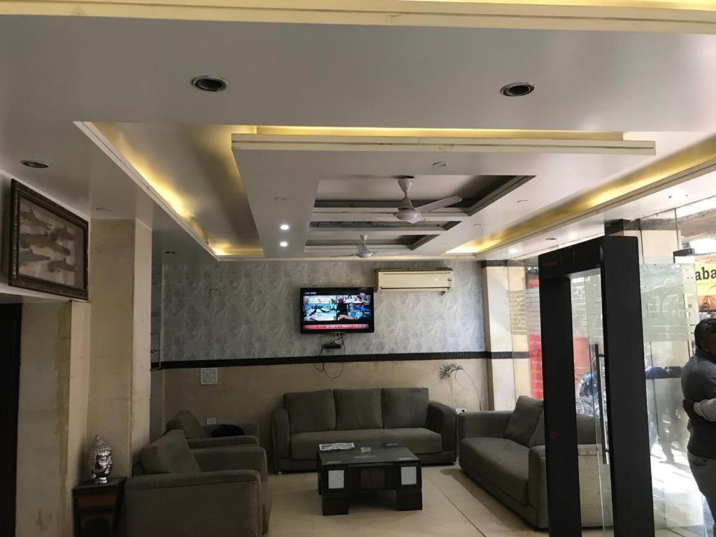 Adb Rooms Udhav Palace New Delhi Extérieur photo