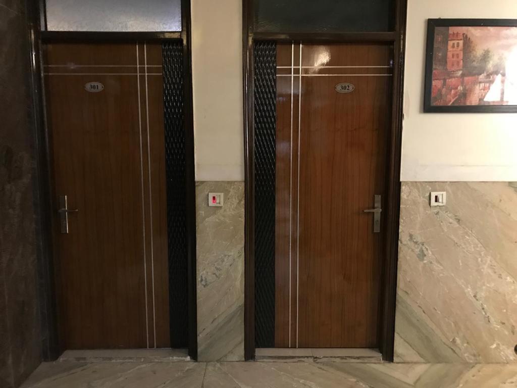 Adb Rooms Udhav Palace New Delhi Extérieur photo
